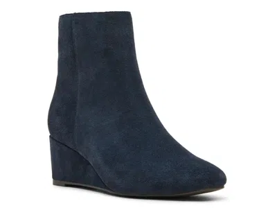 Blondo Blthe Waterproof Wedge Bootie In Blue