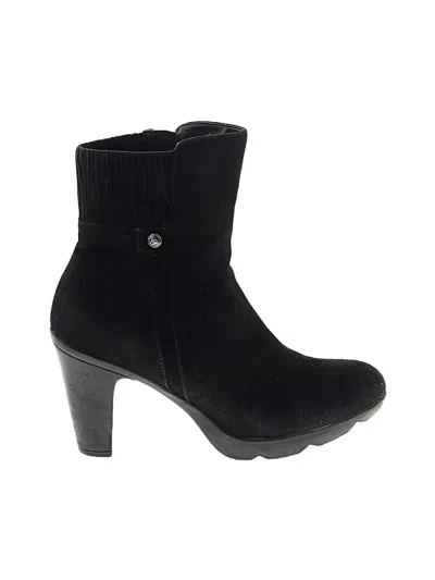 Pre-owned Blondo Boots In Black