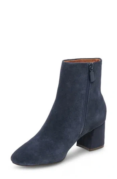 Blondo Etana Waterproof Block Heel Bootie In Nav Suede