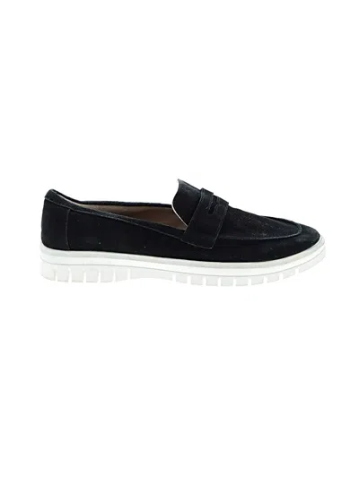Pre-owned Blondo Flats In Black
