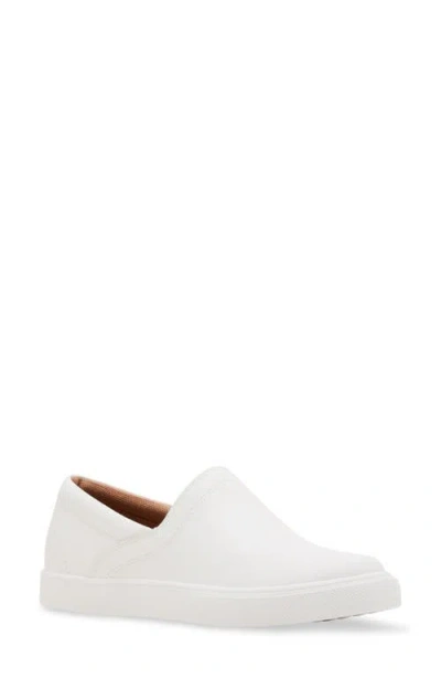 Blondo Garity Waterproof Slip-on Sneaker In White Leather