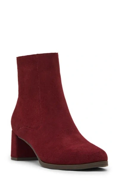 Blondo Hylia Waterproof Bootie In Burgundy