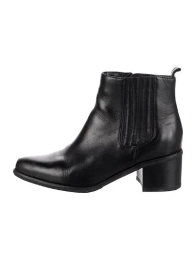 Pre-owned Blondo Leather Chelsea Boots In Black
