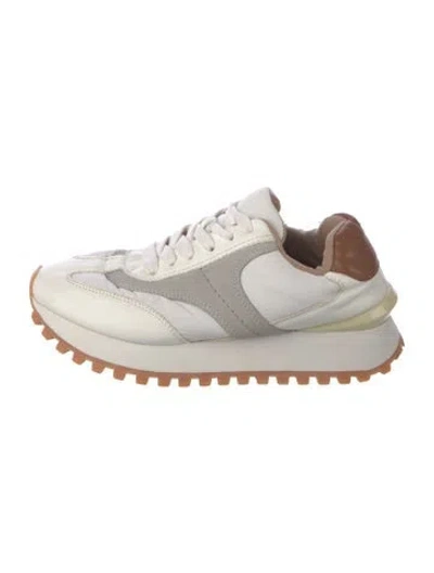 Pre-owned Blondo Leather Printed Athletic Sneakers In White