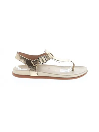 Pre-owned Blondo Sandals In Gold