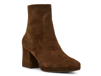 Blondo Shyna Waterproof Platform Bootie In Brown