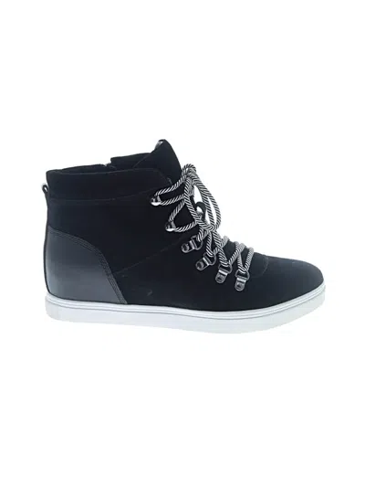 Pre-owned Blondo Sneakers In Black