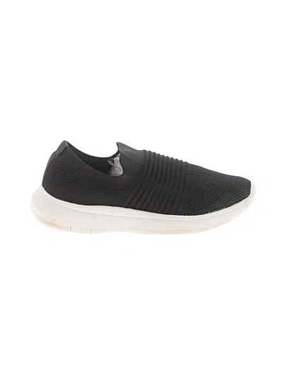 Pre-owned Blondo Sneakers In Black