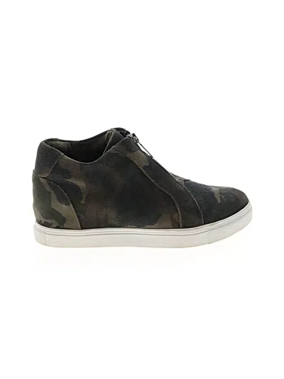 Pre-owned Blondo Sneakers In Green