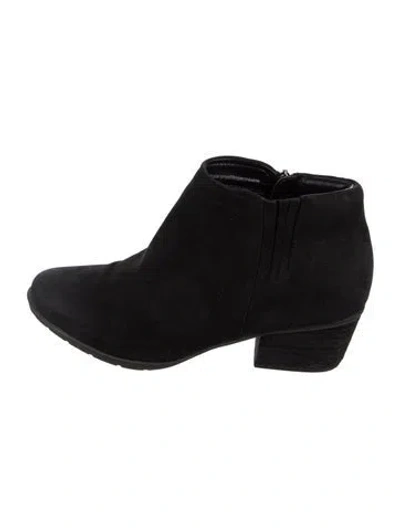 Pre-owned Blondo Suede Boots In Black