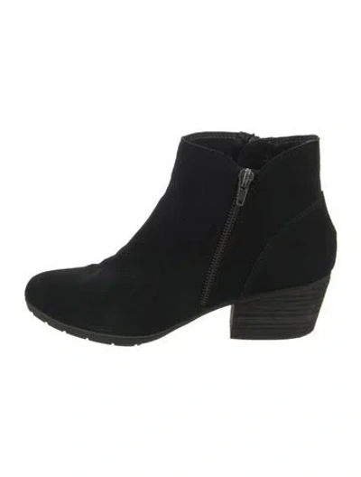 Pre-owned Blondo Suede Boots In Black