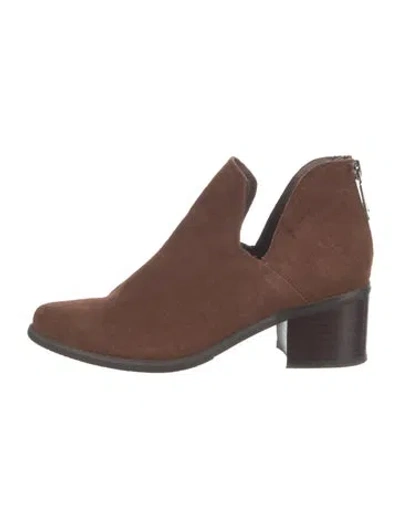 Pre-owned Blondo Suede Boots In Brown