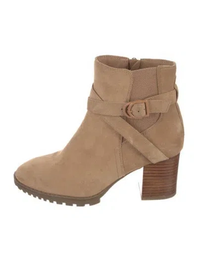Pre-owned Blondo Suede Boots In Neutral