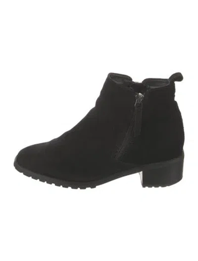 Pre-owned Blondo Suede Chelsea Boots In Black