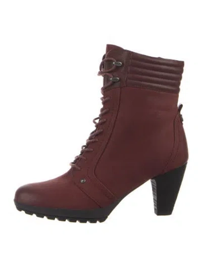 Pre-owned Blondo Suede Lace-up Boots In Burgundy