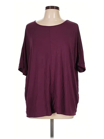 Pre-owned Bloomchic 3/4 Sleeve T-shirt In Burgundy