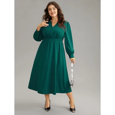 Bloomchic Anti-wrinkle Shirred Gathered Notched Dress In Green