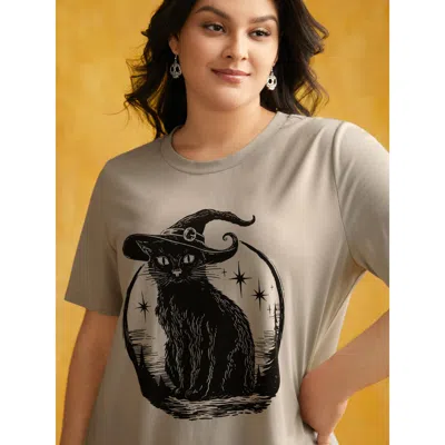 Bloomchic Bewitched Cat Printed Crew Neck T-shirt In Champagne