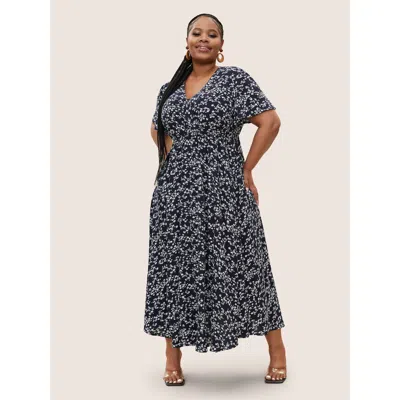 Bloomchic Bloom Dress - Flutter Sleeve Ditsy Floral Pocket Split Maxi Dress In Blue