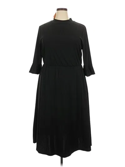 Pre-owned Bloomchic Casual Dress In Black