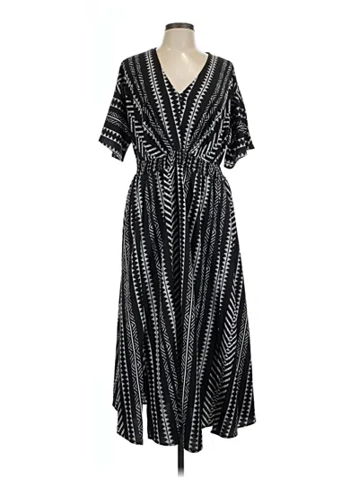 Pre-owned Bloomchic Casual Dress In Black