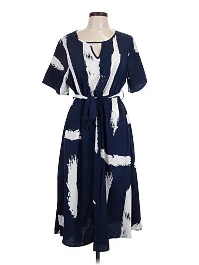 Pre-owned Bloomchic Casual Dress In Blue
