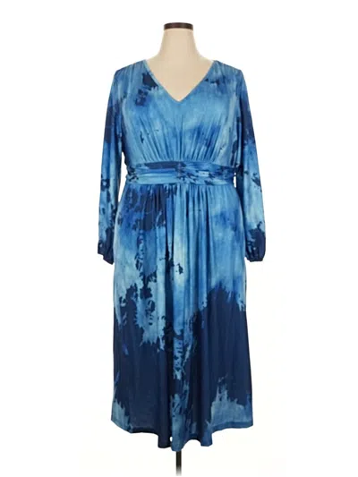 Pre-owned Bloomchic Casual Dress In Blue