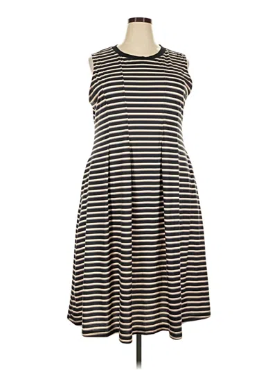 Pre-owned Bloomchic Casual Dress In Gray