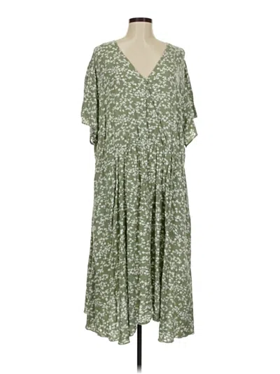 Pre-owned Bloomchic Casual Dress In Green