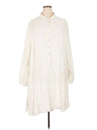 Pre-owned Bloomchic Casual Dress In Ivory