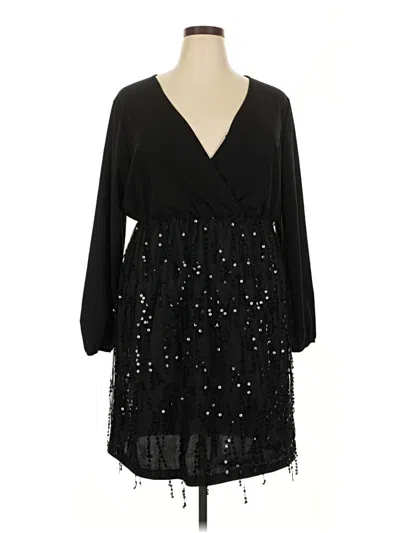 Pre-owned Bloomchic Cocktail Dress In Black