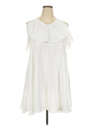 Pre-owned Bloomchic Cocktail Dress In White