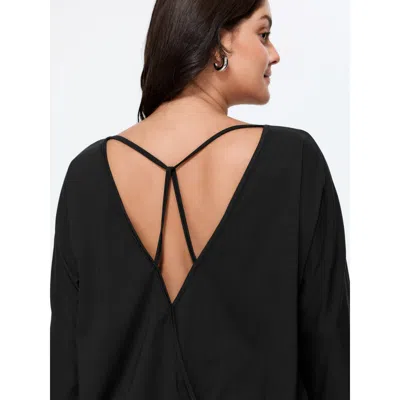 Bloomchic Cotton Back Cut-out Plain T-shirt In Black