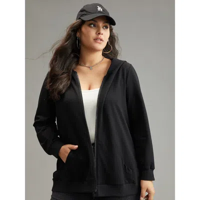Bloomchic Cotton Solid Pocket Hooded Sweatshirt In Black