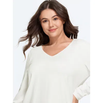 Bloomchic Cotton Stretch V‑neck Long Sleeve T‑shirt In White