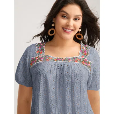 Bloomchic Eyelet Trim Floral Embroidered Solid T-shirt In Blue