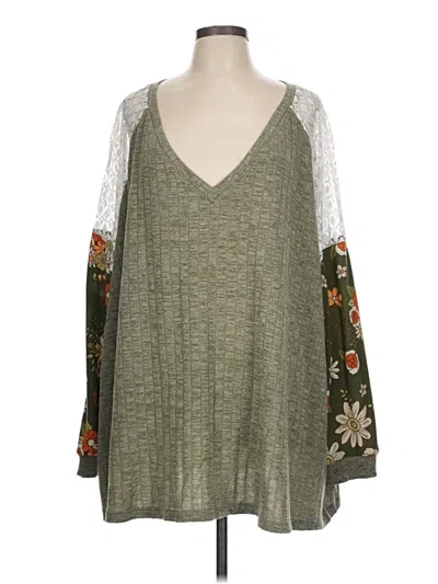 Pre-owned Bloomchic Kimono In Green