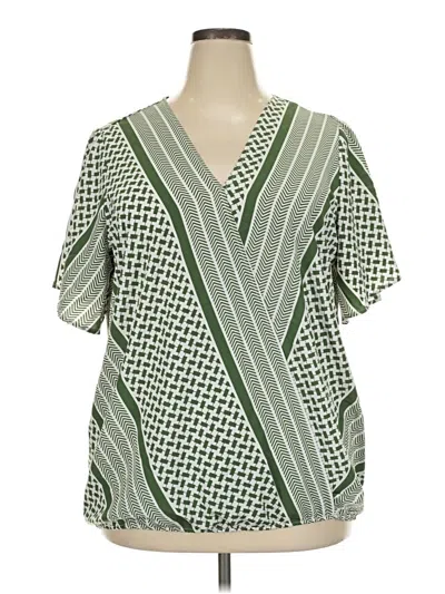 Pre-owned Bloomchic Kimono In Green