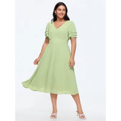 Bloomchic Plain Layered Sleeve Cinched-waist Midi Dress In Green