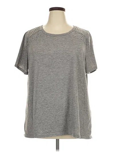 Pre-owned Bloomchic Short Sleeve Top Gray Crew Neck Tops