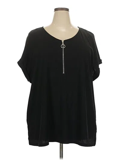 Pre-owned Bloomchic Short Sleeve T-shirt In Black