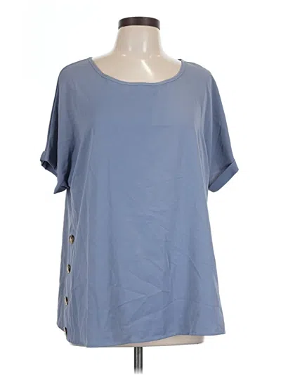 Bloomchic Short Sleeve T-shirt In Blue