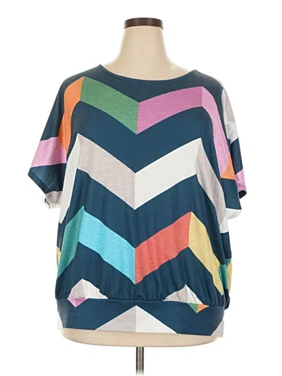 Pre-owned Bloomchic Short Sleeve T-shirt In Teal