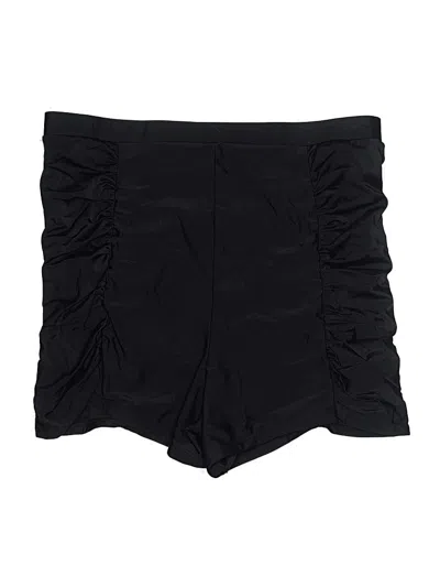 Pre-owned Bloomchic Shorts In Black