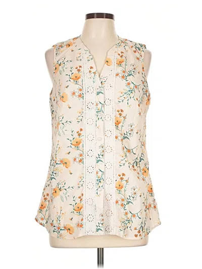 Pre-owned Bloomchic Sleeveless Blouse In Ivory