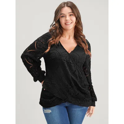Bloomchic Solid Crossover Hem Lace Blouse In Black