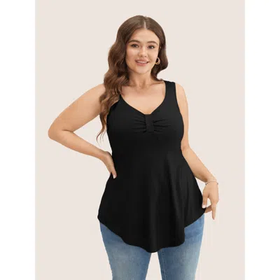 Bloomchic Solid Ruched Detail Asymmetrical Hem Tank Top In Black