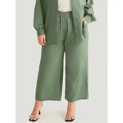 Bloomchic Solid Straight Leg Elastic Waist Woven Pants In Green