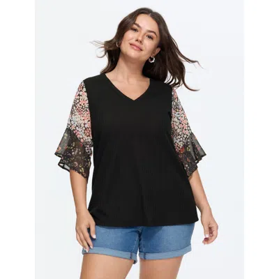 Bloomchic Stretchy Floral Print Ruffled Knit Top In Black