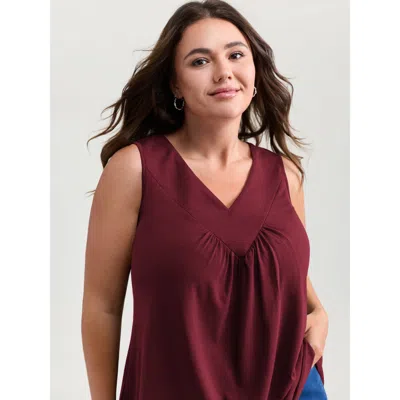 Bloomchic Stretchy V-neck Pleated Tank Top In Burgundy